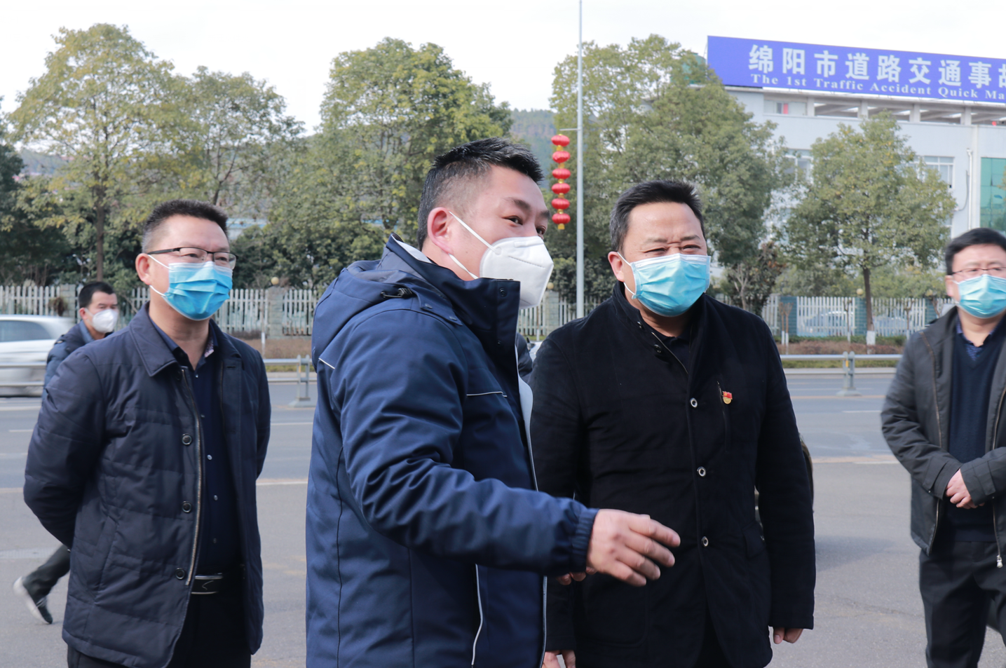 游仙區(qū)領(lǐng)導帶隊檢查維博公司防疫工作落實情況